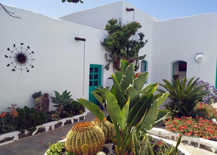 Lirios Rural - Adults Only 티아즈