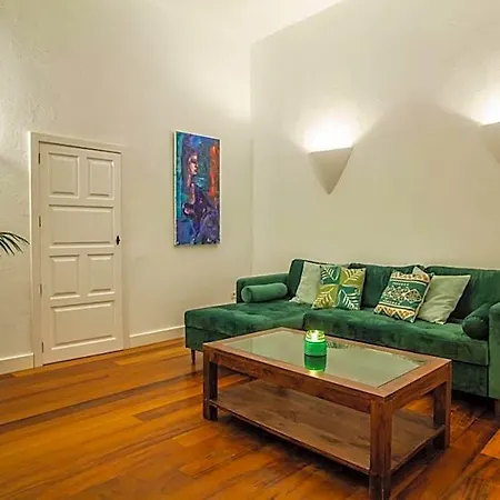 Lirios Rural - Adults Only 3* Tías