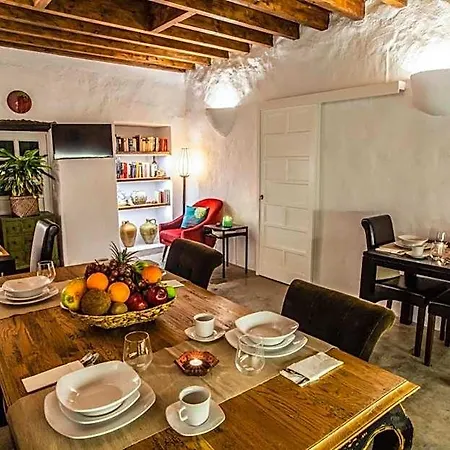 Lirios Rural - Adults Only Hotell
