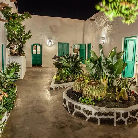 Hotel Lirios Rural - Adults Only Tías