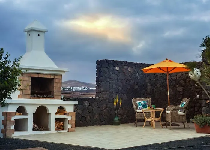 Lirios Rural - Adults Only 3* Tías