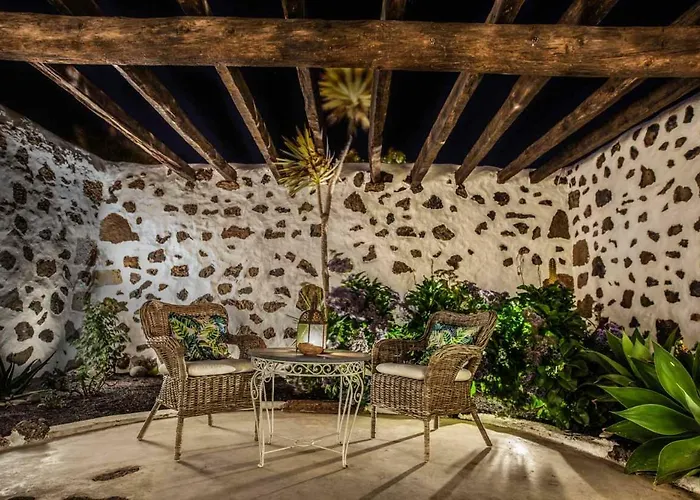 Lirios Rural - Adults Only 3* Tías