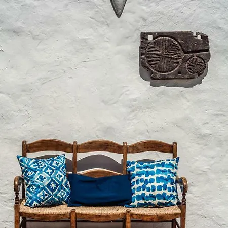 Lirios Rural - Adults Only 3*