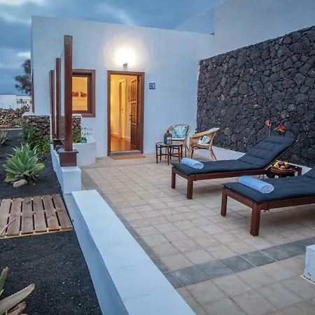 Hotel Lirios Rural - Adults Only Tías