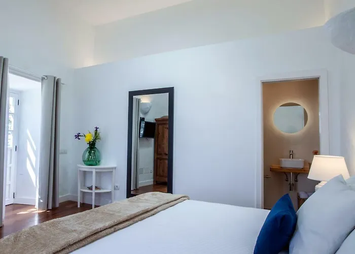 Lirios Rural - Adults Only 3* Tías